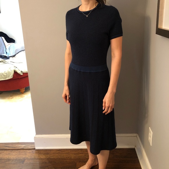 Tory Burch short sleeve navy sweater dress fit and flare. Sz M. - Picture 1 of 4